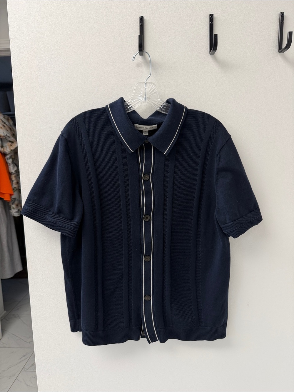Banana Republic Navy Short-Sleeve Button Front Knit Shirt with Contrast Piping